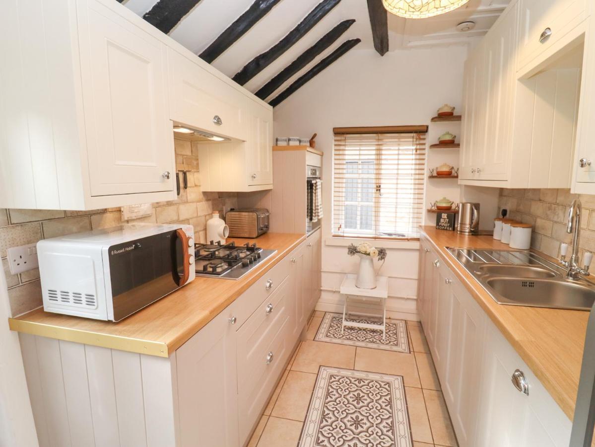 Hobbes Cottage Malmesbury Exterior foto